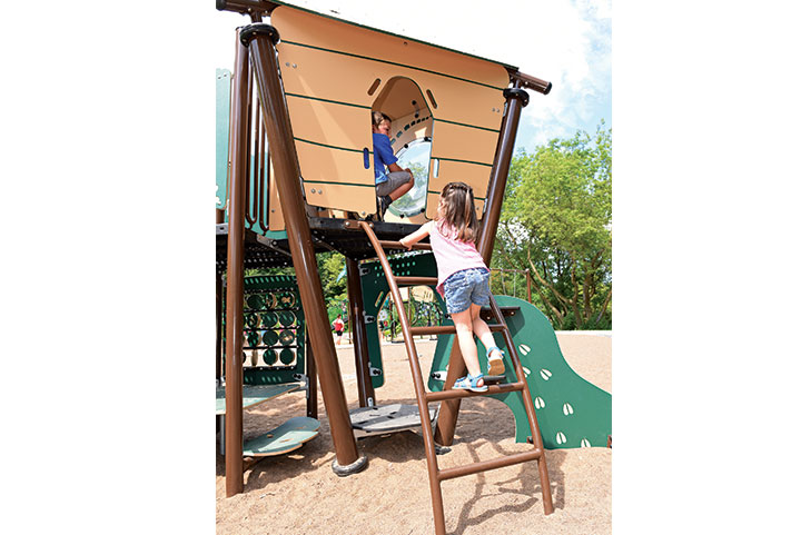 Treehouse playground equipment